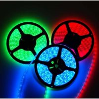 Bandă LED rezistentă la apă 60 LED/m - RGB 5050, 1 segment