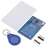 Cititor RFID cu antenă integrată