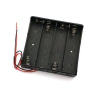 Cutie pentru patru baterii AAA cu fire - 1 bucată