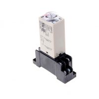 <b>Temporizator DC 12V5A 8Pin</b>