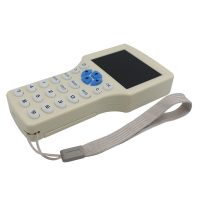 Cititor manual de cipuri și cartele RFID
