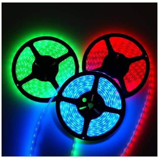 Foto - Bandă LED rezistentă la apă 60 LED/m - RGB 5050, 1 segment